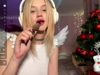 bebravee webcam model stream image