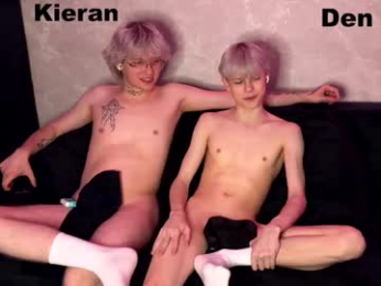 blonde_storm webcam model stream image