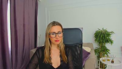 GentleFlowe webcam model stream image