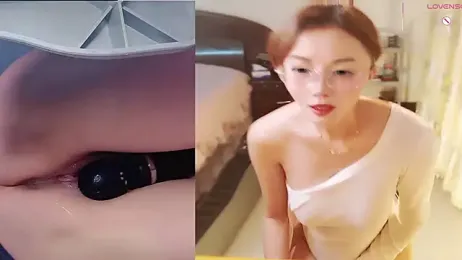 Krismil3 webcam stripchat model stream image