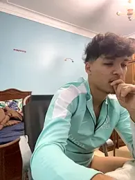 dermino12 webcam model stream image