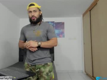 louis_marley_ webcam model stream image