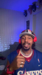 Dufflez webcam model stream image