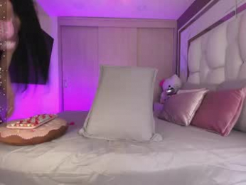 _bellaswwet_ webcam model stream image