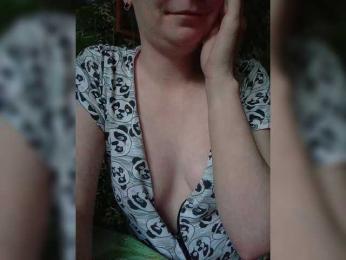 Marina1997-a webcam bongacams model stream image