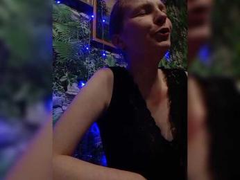 Marina1997-a webcam model stream image