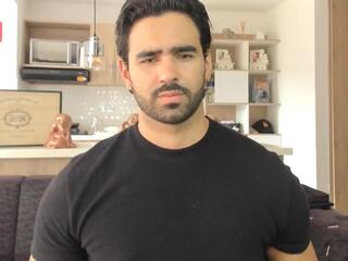 Bradley Martin webcam model stream image