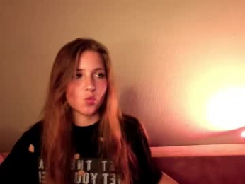 ceceliapidcock webcam chaturbate model stream image