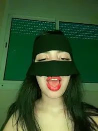 Asma-33 webcam stripchat model stream image