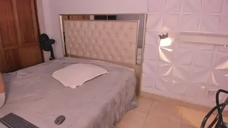 IM_DAREN webcam model stream image