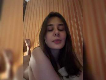 MoniClark webcam model stream image