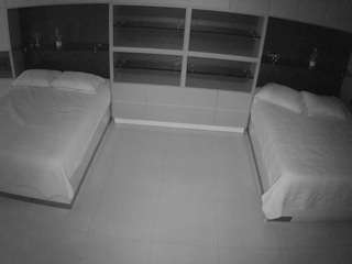 voyeurcam-casa-salsa-versus-room webcam model stream image