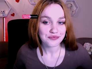 ellie-fire webcam model stream image