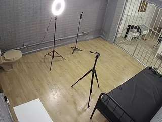 voyeurcam-jb-jail-2 webcam model stream image