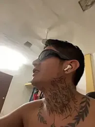 NakedMuse webcam model stream image