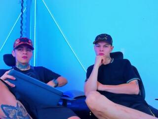 Maxx Williamm &amp; John Sally webcam model stream image