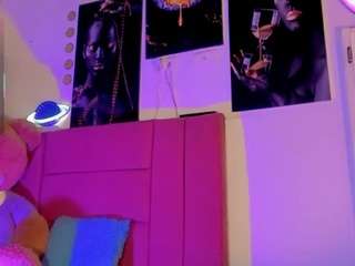 alexia-corleoni webcam model stream image