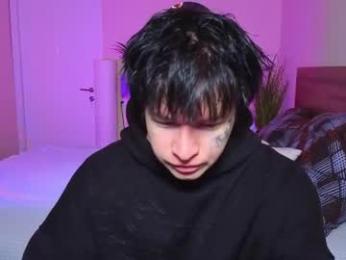 _lilyosh1_ webcam chaturbate model stream image