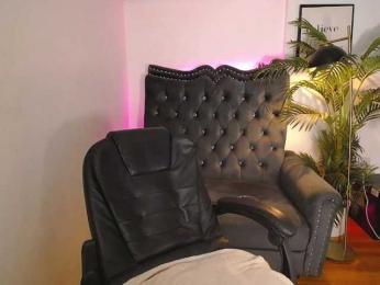 VenusLaurent webcam model stream image