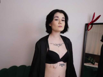 LucyKitten webcam bongacams model stream image