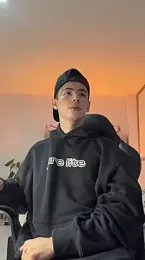 Sebastian_Reed webcam stripchat model stream image