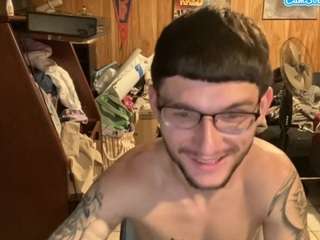 youngkubenski215 webcam camsoda model stream image