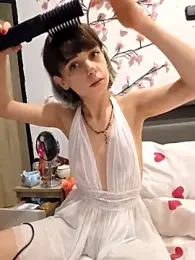 Little_evil00 webcam model stream image