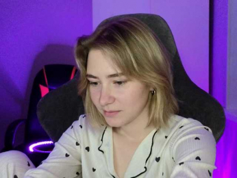 KUQOSA webcam model stream image