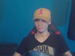 luv-ink-420 webcam model stream image