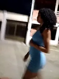 CurlyBitch webcam model stream image