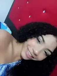 CurlyBitch webcam model stream image