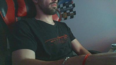 Onflamesss webcam cam4 model stream image