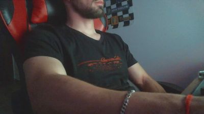 Onflamesss webcam cam4 model stream image