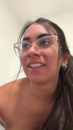 Latinaht222 webcam model stream image