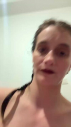 LittleXtina webcam model stream image