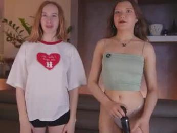 laelneizer webcam chaturbate model stream image