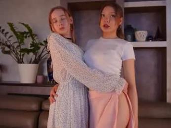 laelneizer webcam chaturbate model stream image