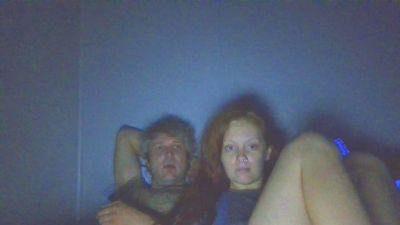 MinxieMoans webcam model stream image
