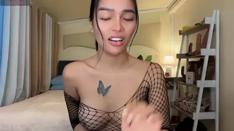 _agatha143_ webcam model stream image