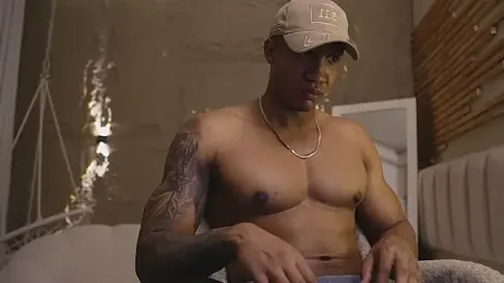 Logan_Varela webcam stripchat model stream image