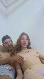 MoonFoox webcam model stream image