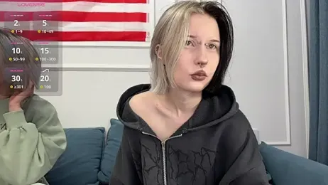 VeryRare_TwinS webcam model stream image