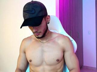 Ken Mcqeen webcam model stream image