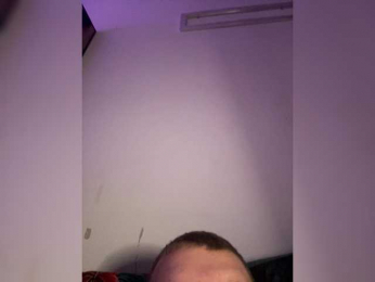 MoonAura webcam model stream image