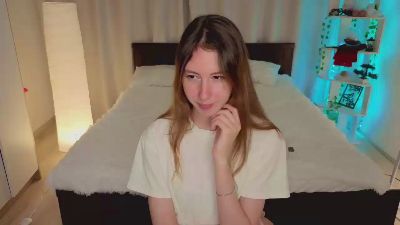 PhungBurfield webcam cam4 model stream image