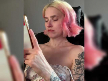 Asya_ webcam model stream image