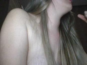 Nuevacachonda69 webcam model stream image