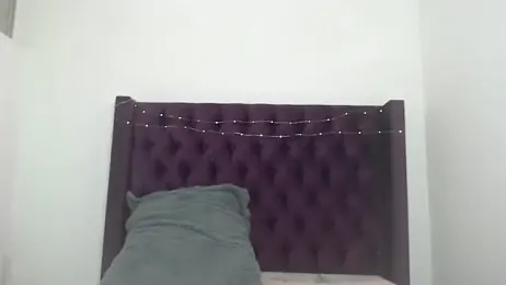 KamiYOscar webcam model stream image