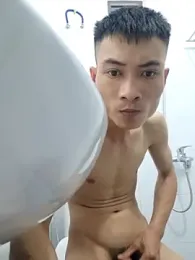 Barau_8x webcam model stream image