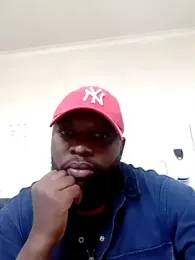 Yardie_bone webcam model stream image